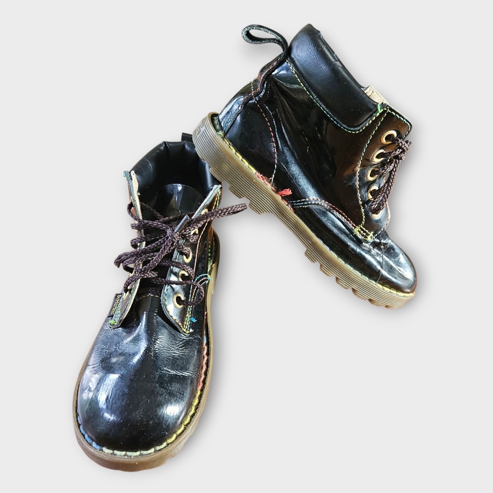 Dr. Martens 6006 Kids Black Patent Leather Boots Ankle Rainbow Stitching Size 12